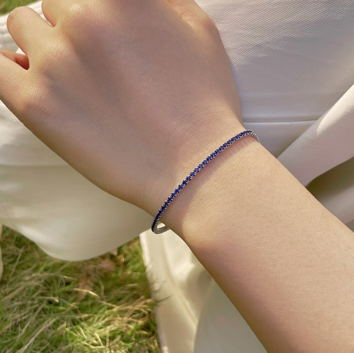 [Solara Schmuck ]Strahlendes Buntes Armband mit Rundschliff für Partys