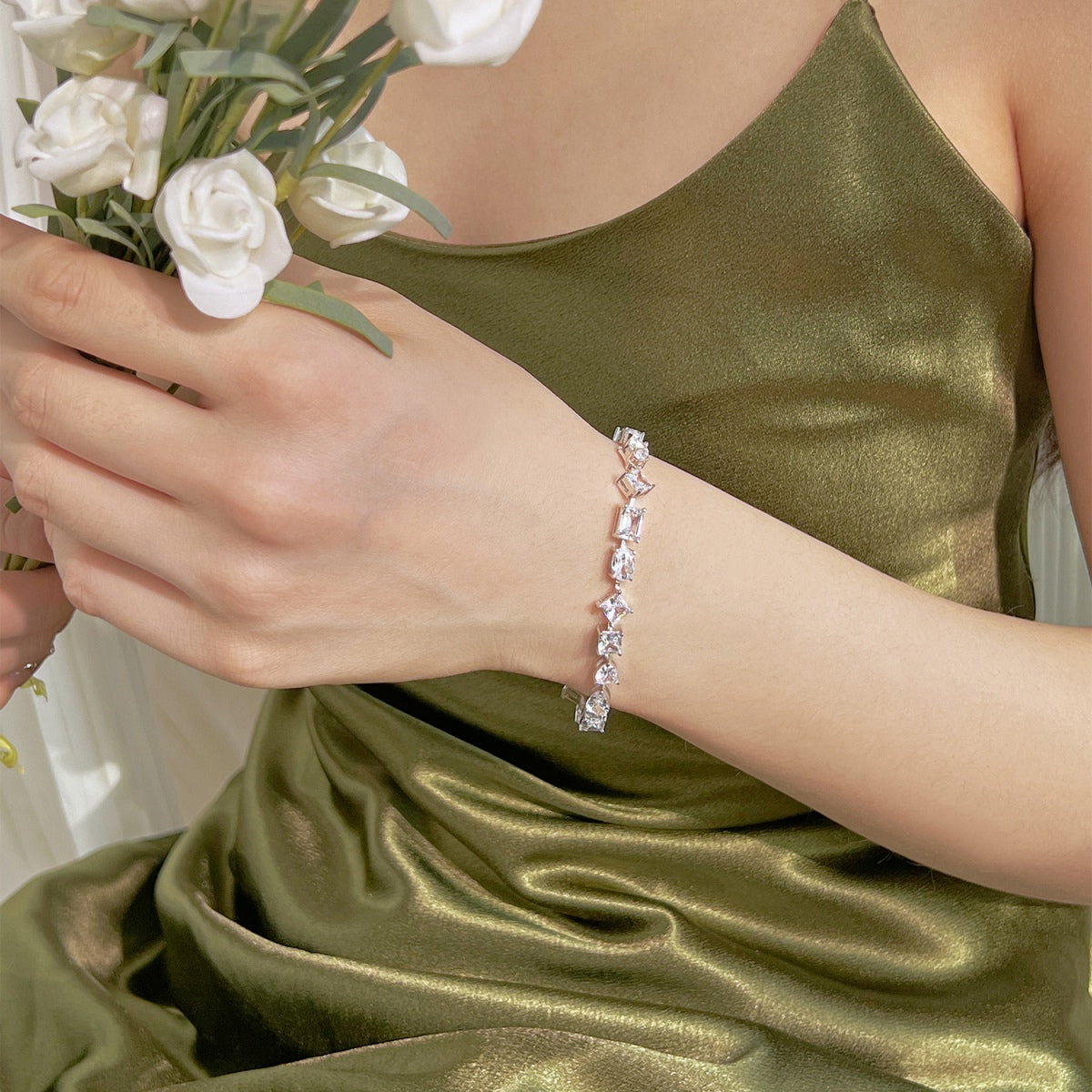 [Solara Jewelry ]Einzigartiges, exquisites Armband mit Facettenschliff für den Alltag