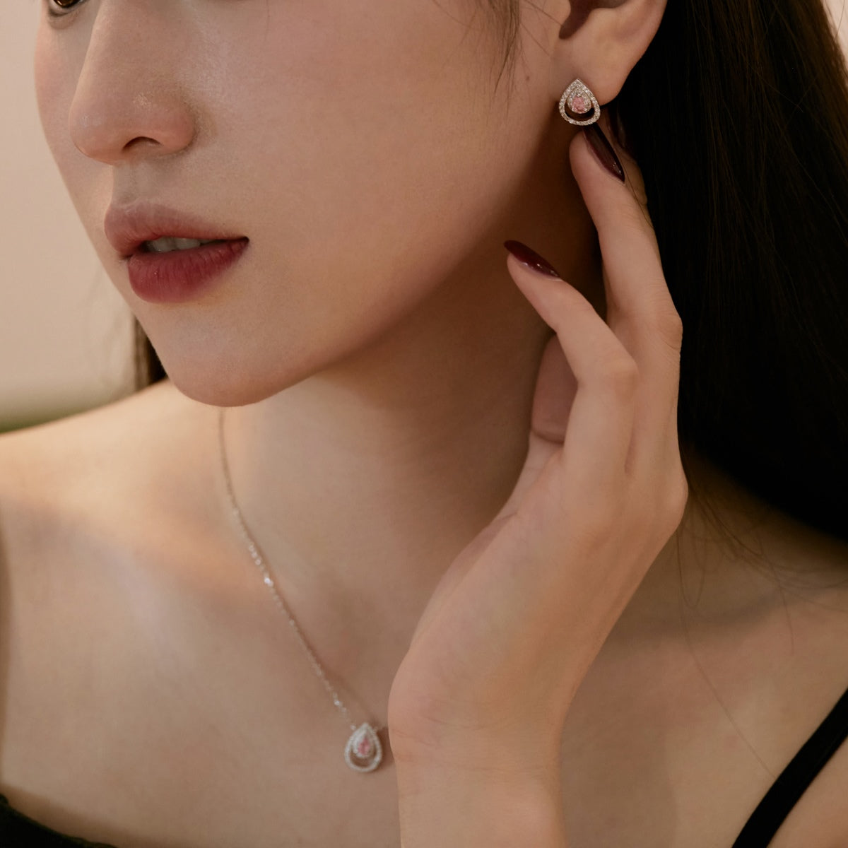 [Solara Jewelry ]煌めく繊細なウォータードロップ型デイリーピアス