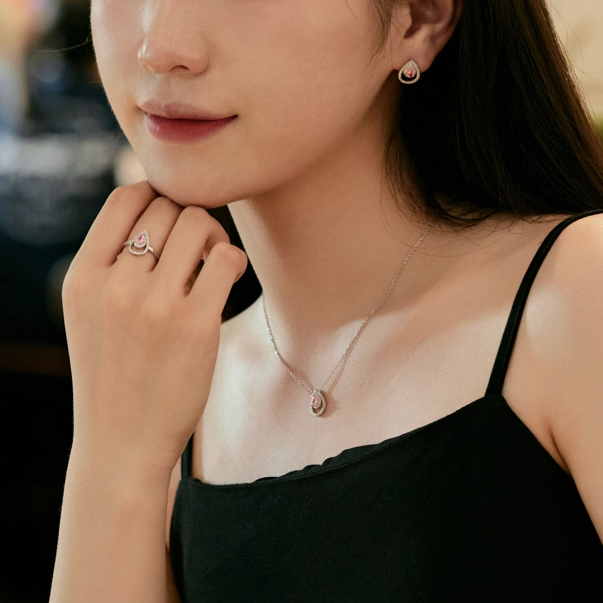 [Solara Jewelry ]煌めく繊細なウォータードロップ型デイリーピアス