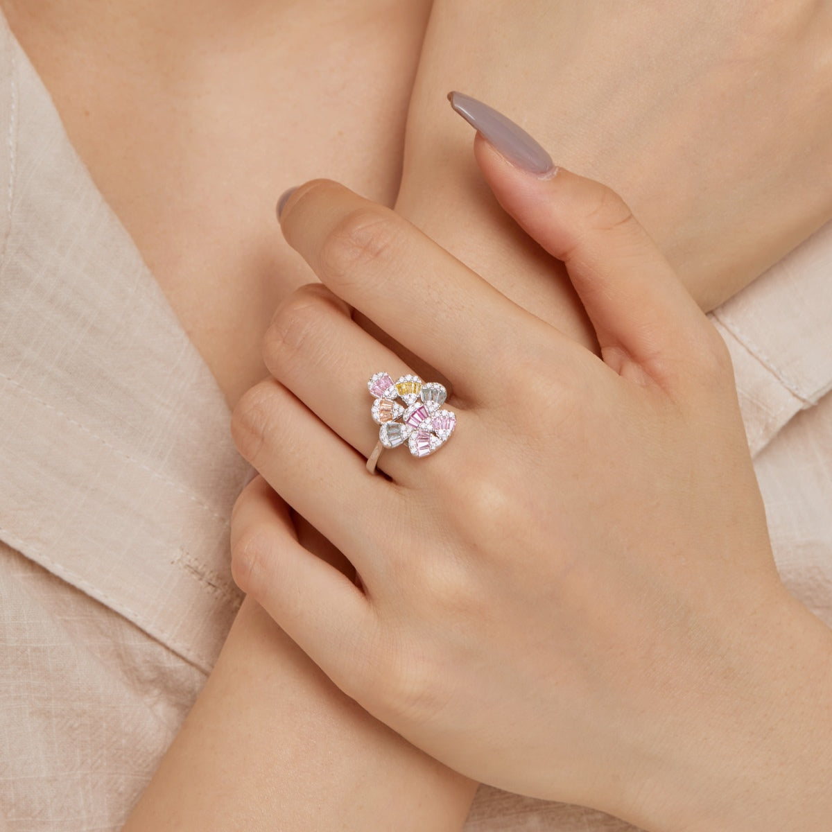 [Solara Jewelry ]Sparkling Colorful Water Drop Shape Daily Ring