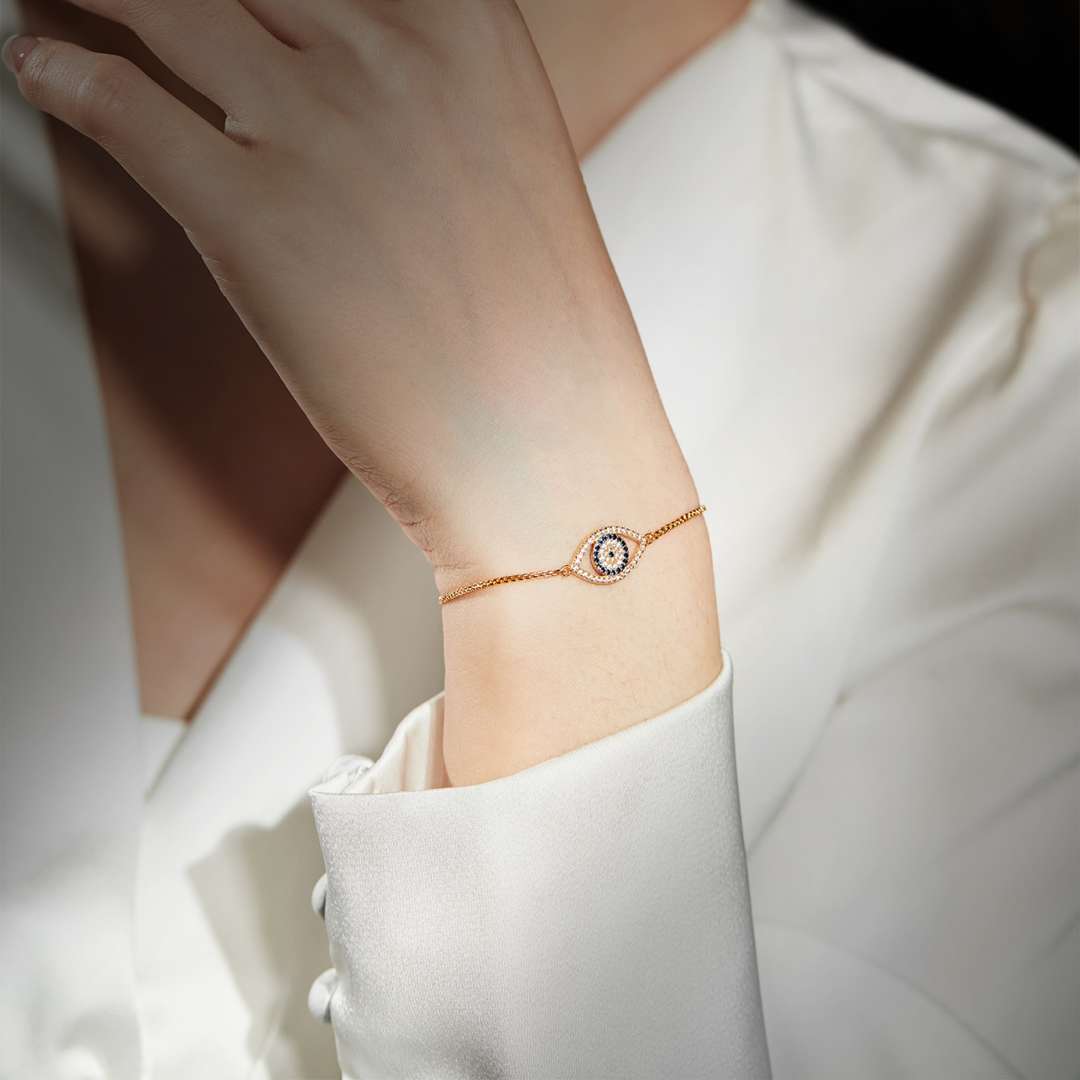 [Solara Jewelry ]目のような形のきらめくネックレス