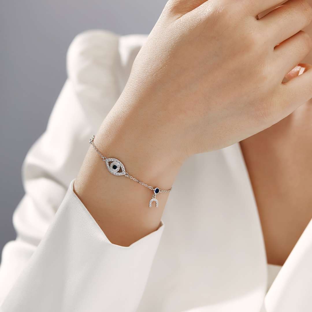 [Solara Jewelry ]可憐な目型ネックレス