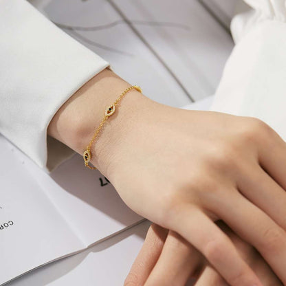 [Solara Jewelry ]イーブルアイ シェイプペンダントネックレス