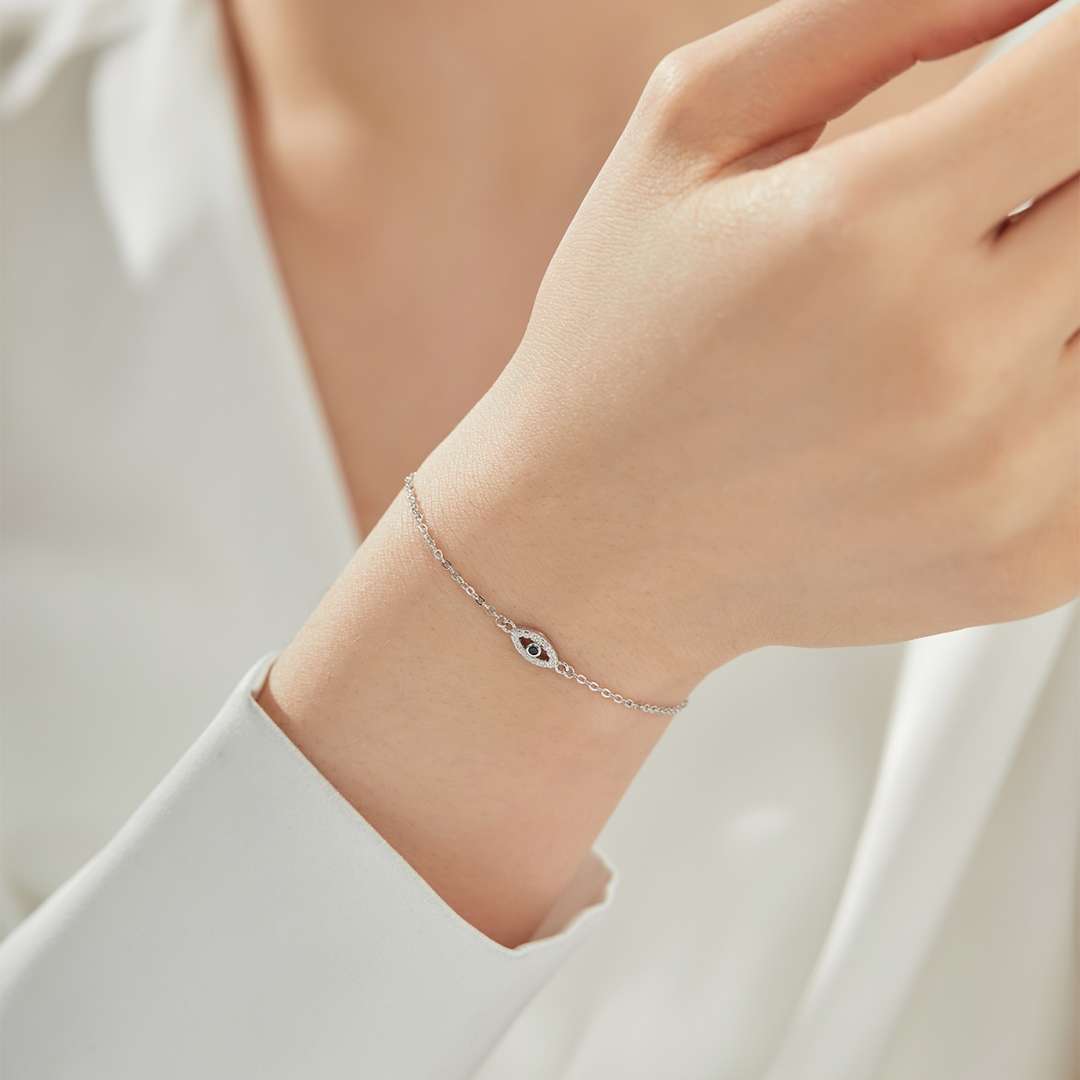 [Solara Jewelry]イーブルアイシェイプネックレス