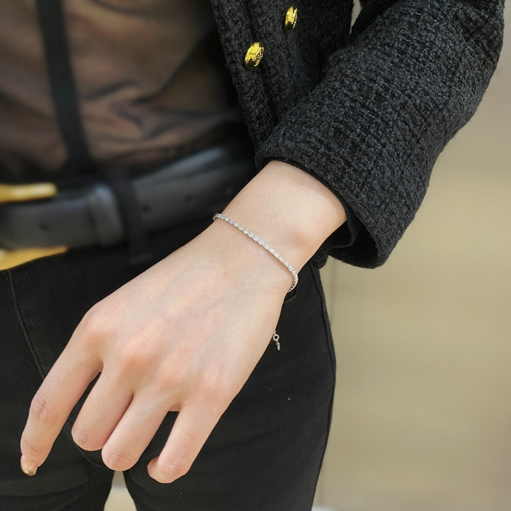 [Solara Jewelry ]Elegantes Armband mit Smaragdschliff für jeden Tag