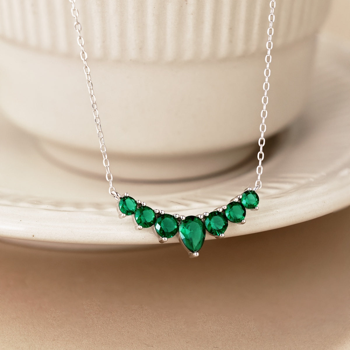 [Solara Jewelry ]可憐なカラフルハートネックレス