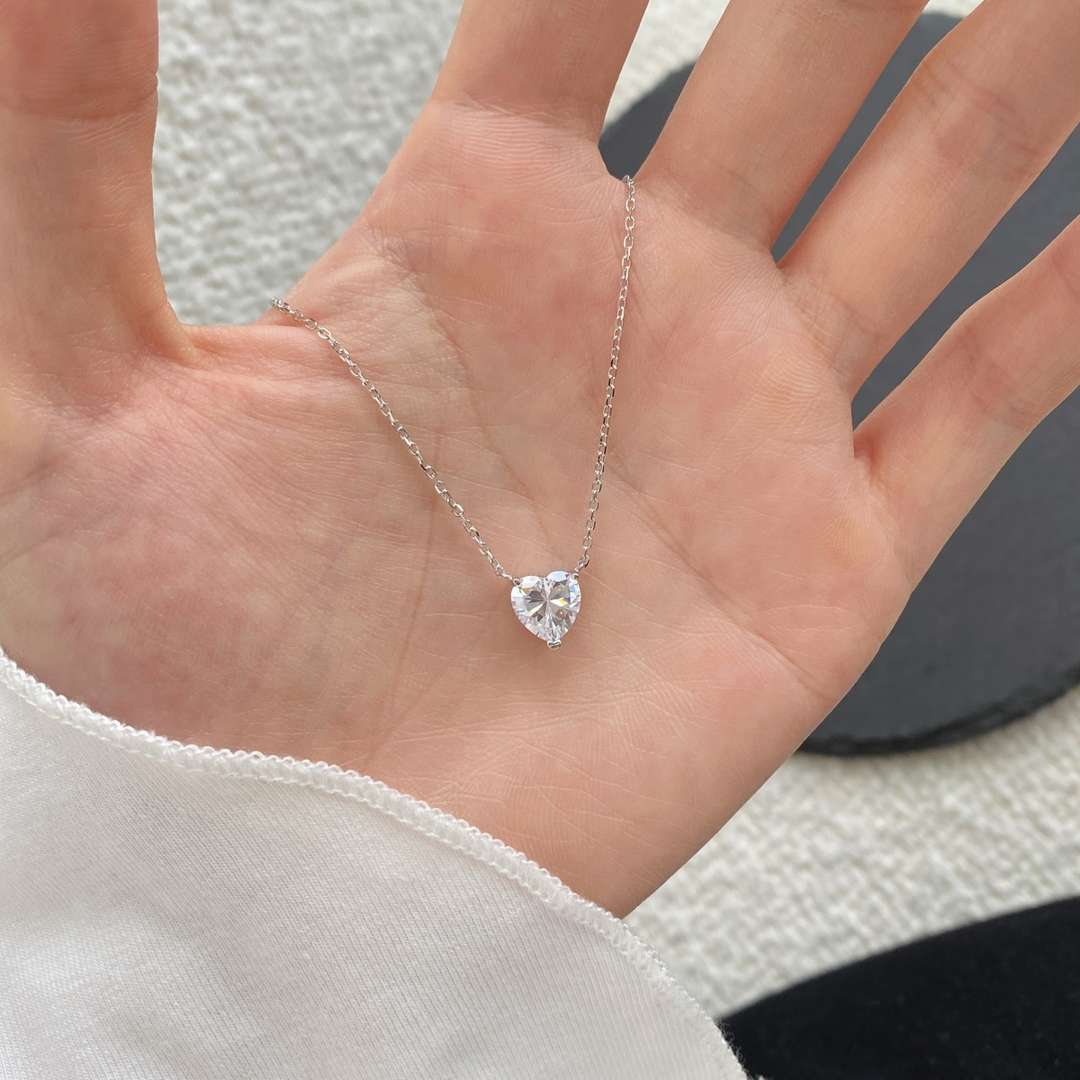 [Solara Jewelry ]ハート型メインストーンペンダント鎖骨ネックレス