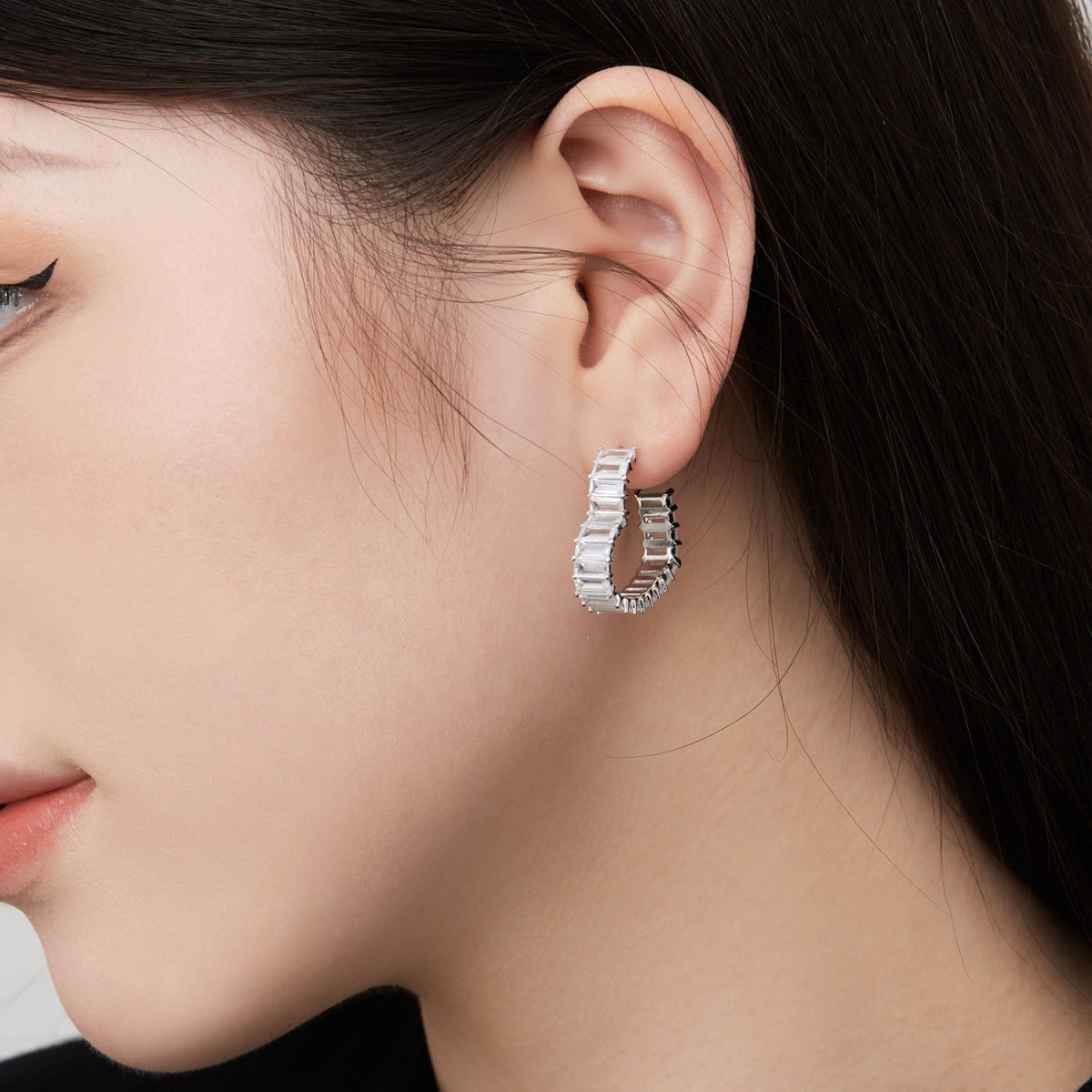 [Solara Jewelry ]Strahlende herzförmige Ohrringe
