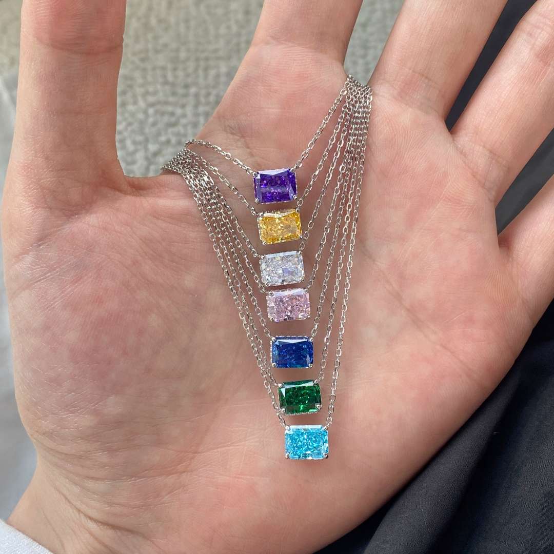 [Solara Jewelry ]豪華スクエア型カラフルネックレス