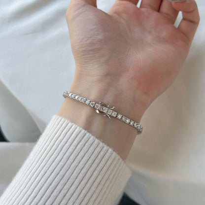 [Solara Jewelry ]可憐で魅惑的なラウンドカットテニスブレスレット