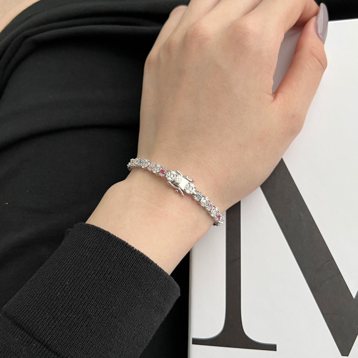 [Solara Jewelry ]Strahlendes Multicut-Armband für den Alltag
