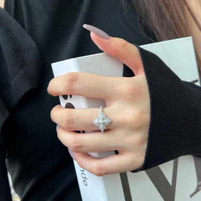 [Solara Jewelry ]豪華でカラフルな花モチーフのバンケットリング