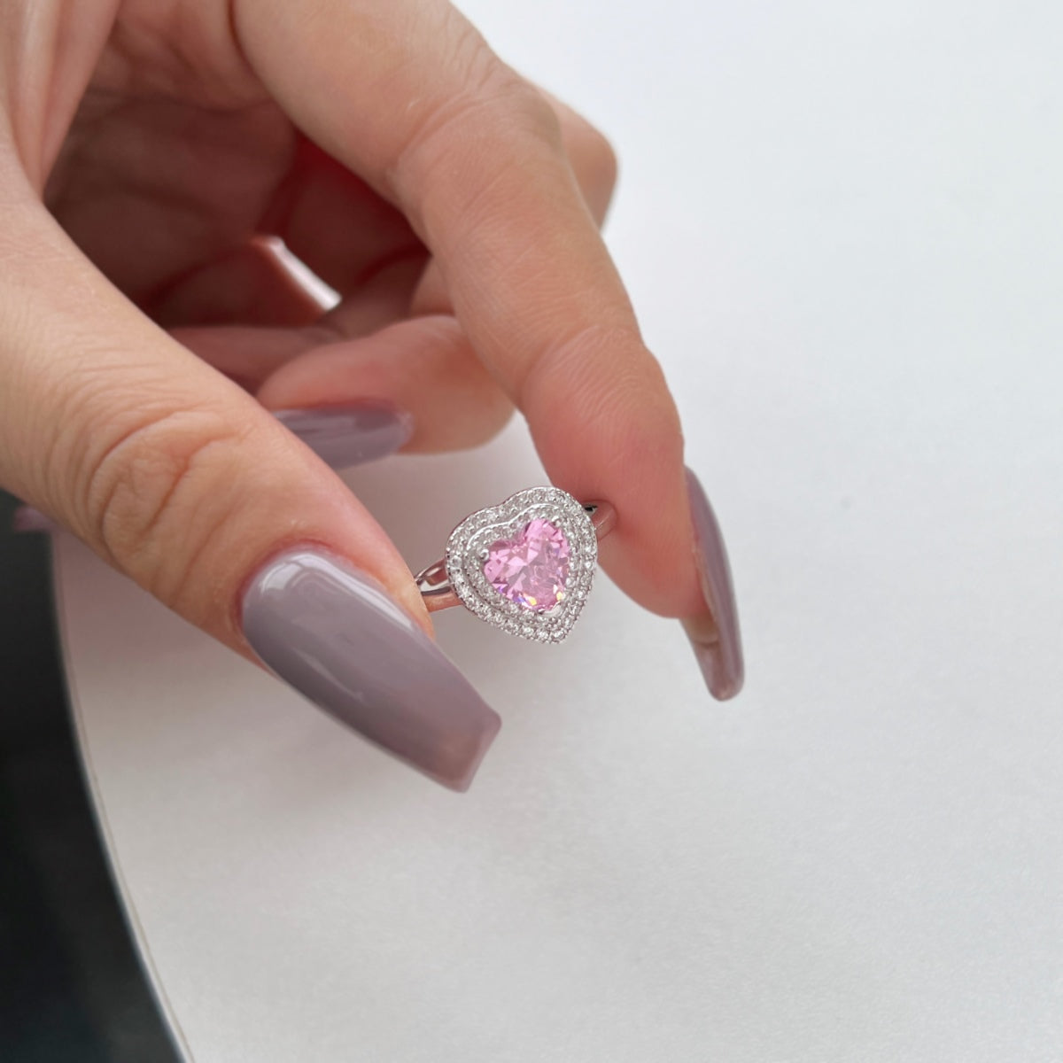 [Solara Schmuck ]Zarter, überschwänglicher herzförmiger Ehering