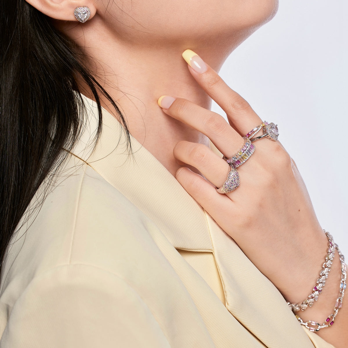 [Solara Schmuck ]Zarter, überschwänglicher herzförmiger Ehering