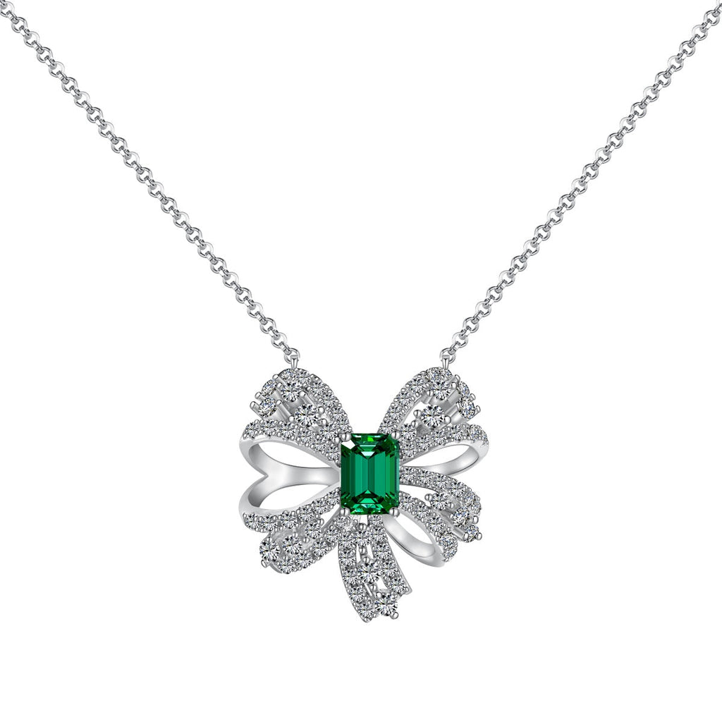 [Solara Jewelry ]ラグジュアリーなフラワーシェイプのエメラルドカットネックレス