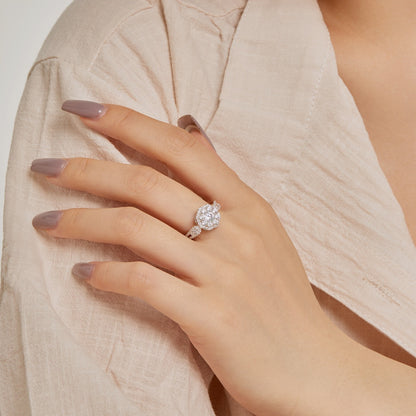 [Solara Jewelry ]繊細でカラフルなラウンドカットのフラワー型ウェディングリング