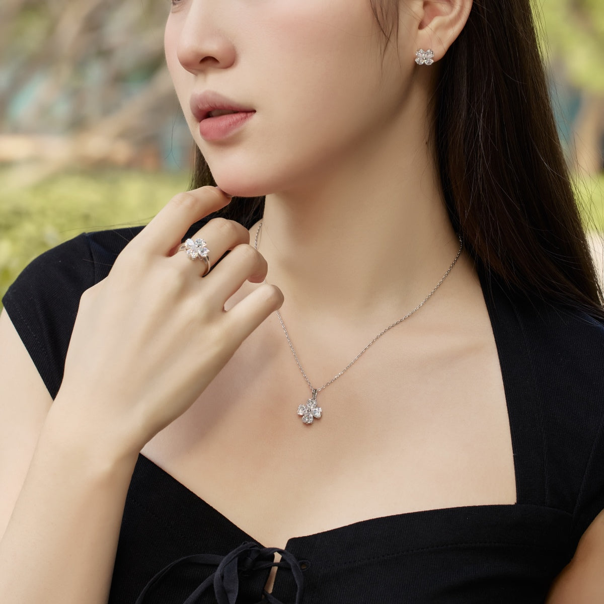 [Solara Jewelry ]Heart-shaped Four-Leaf Clover Ball Ring