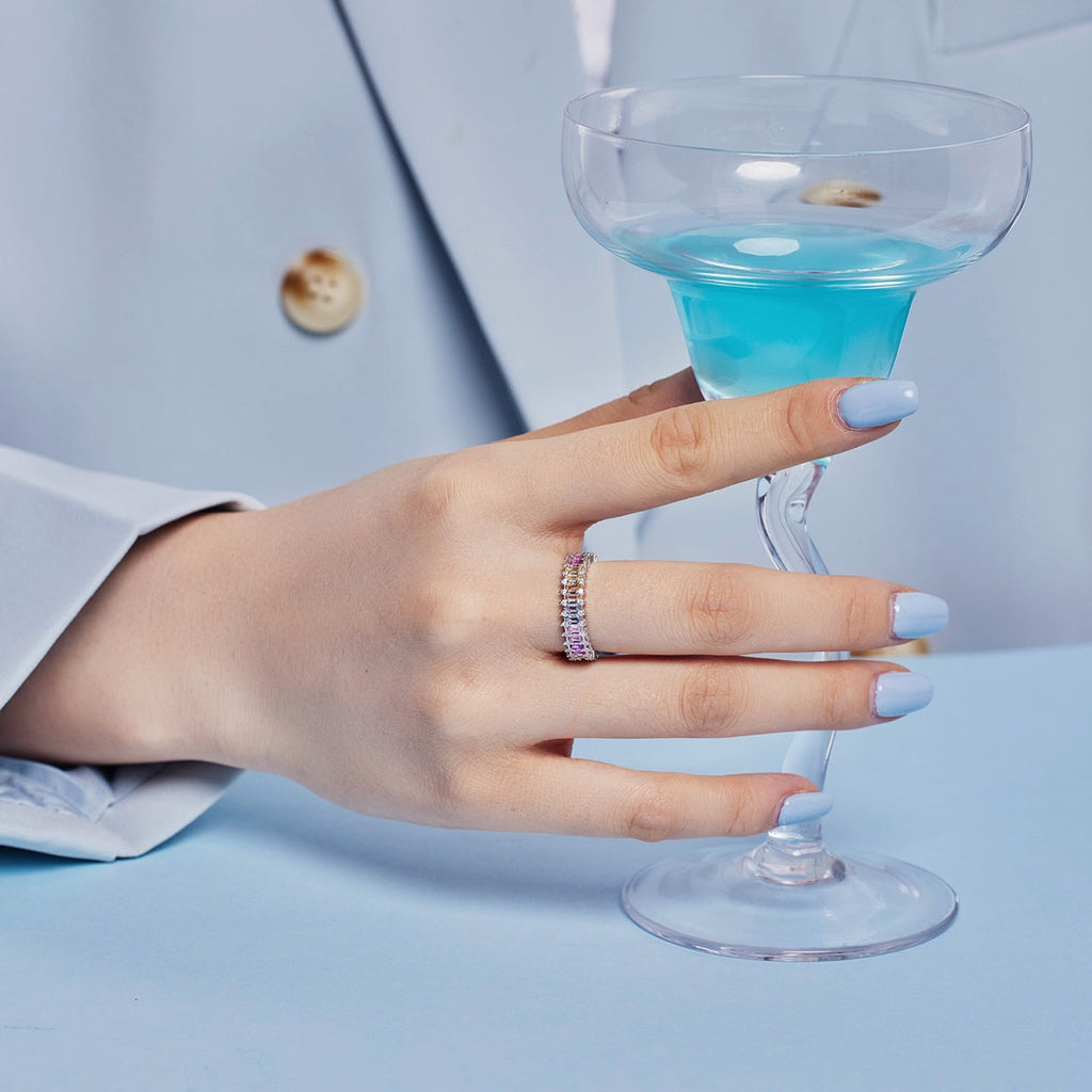 [Solara Jewelry ]Extravaganter opulenter Cocktailring mit Smaragd-Schliff