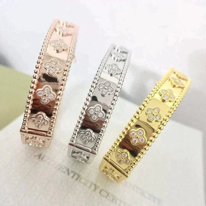 [Solara Jewelry ]クローバーブレスレット 8MM ダイヤモンド