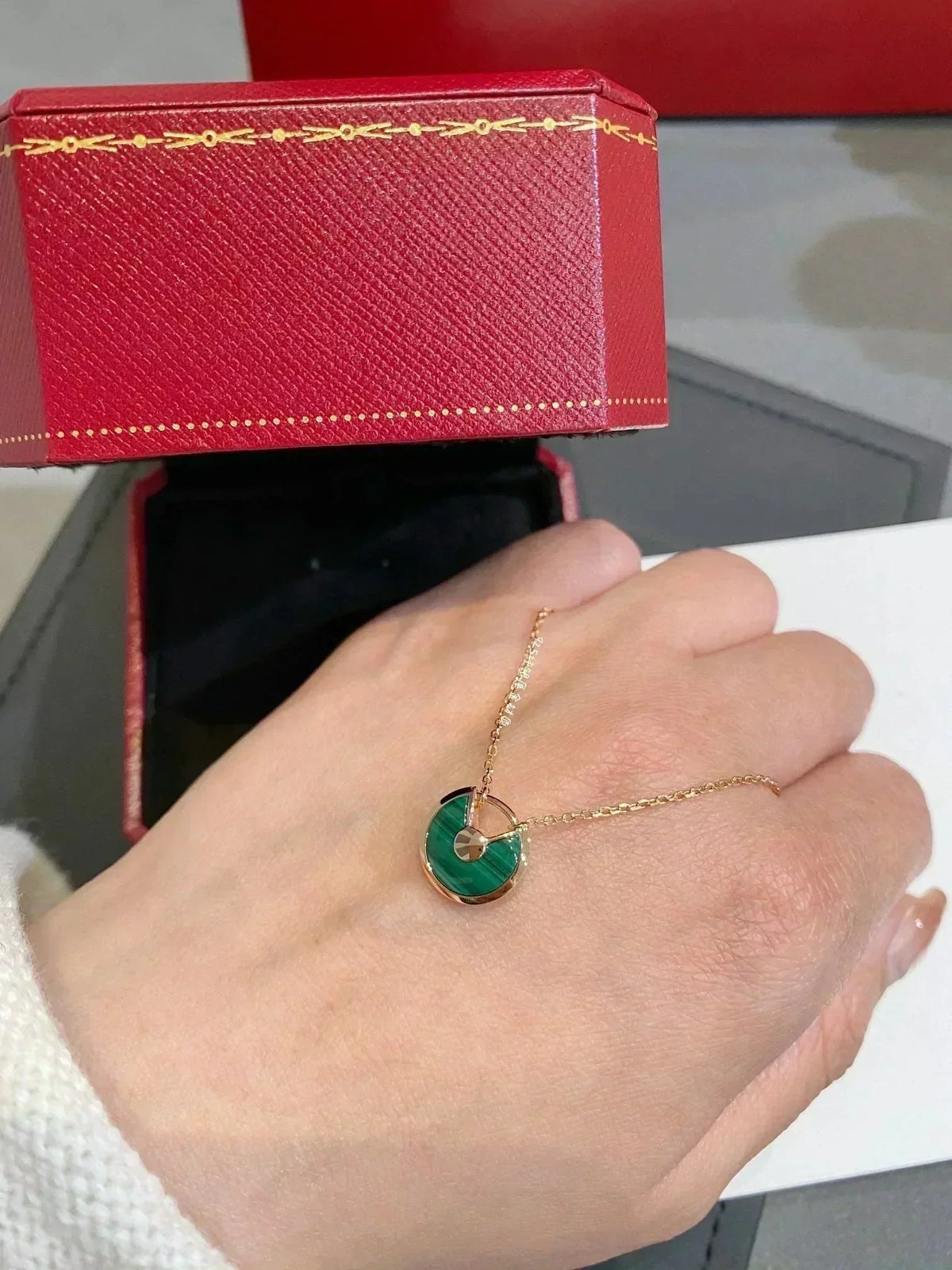 [Solara Jewelry ]AMULETTE ROSE GOLD MALACHITE NECKLACE