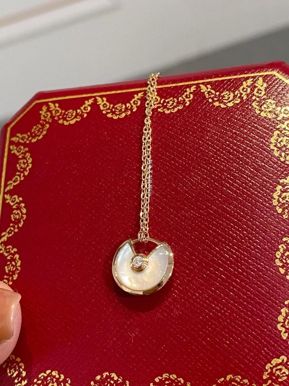 [Solara Jewelry ]AMULETTE ROSE GOLD MOP NECKLACE