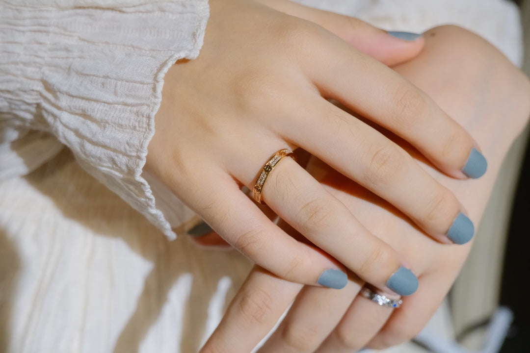 [Solara Jewelry ]ラブリング 2.65MM ダイヤモンド
