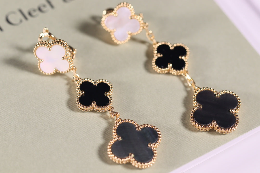 [Solara Jewelry ]CLOVER EARRINGS GOLD ONYX MOP 3 MOTIF