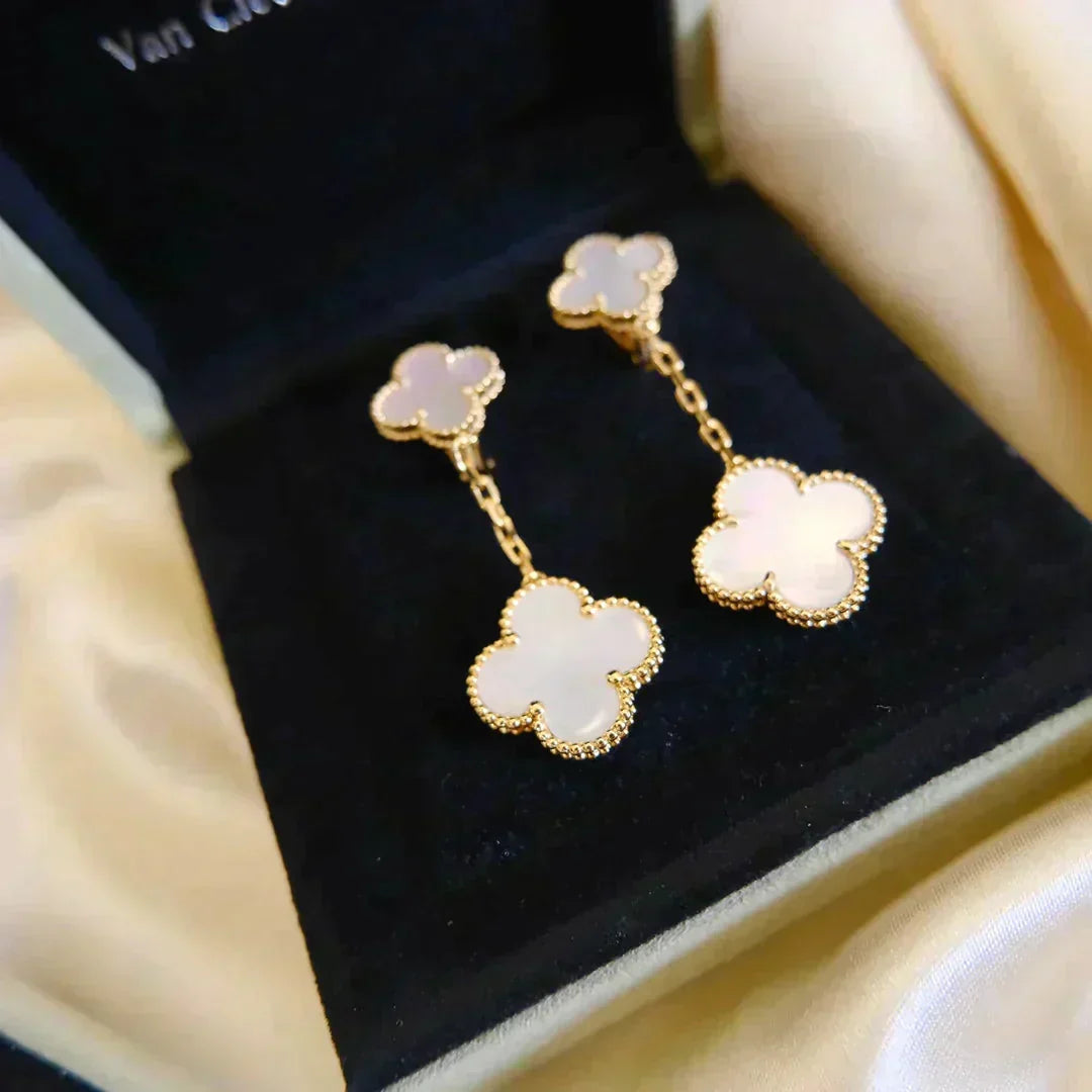 [Solara Jewelry ]CLOVER 2 MOTIF WHITE MOP EARRINGS