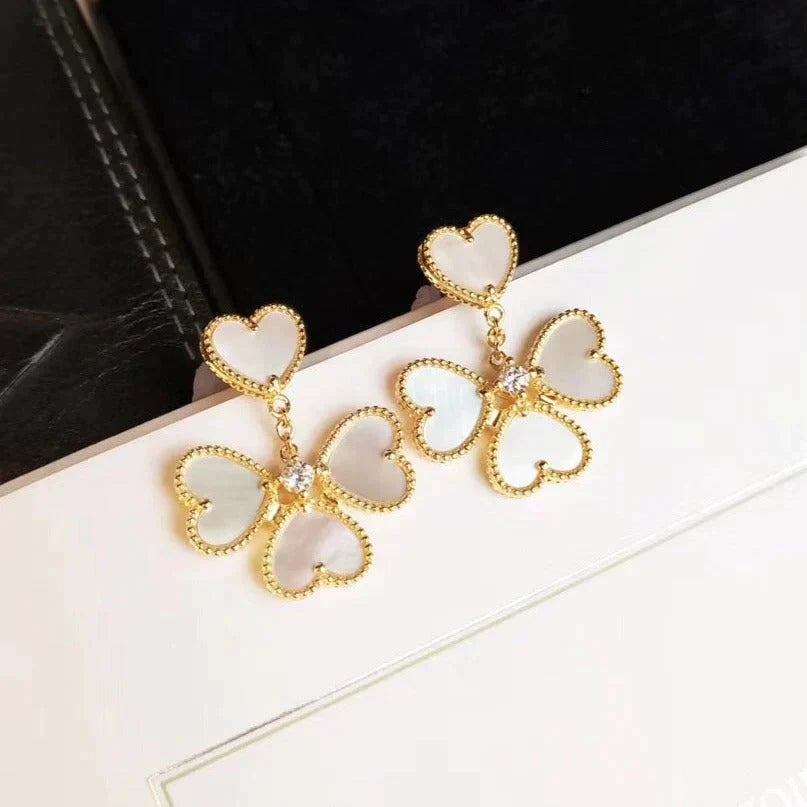[Solara Jewelry ]CLOVER SWEET WHITE MOP EARRINGS