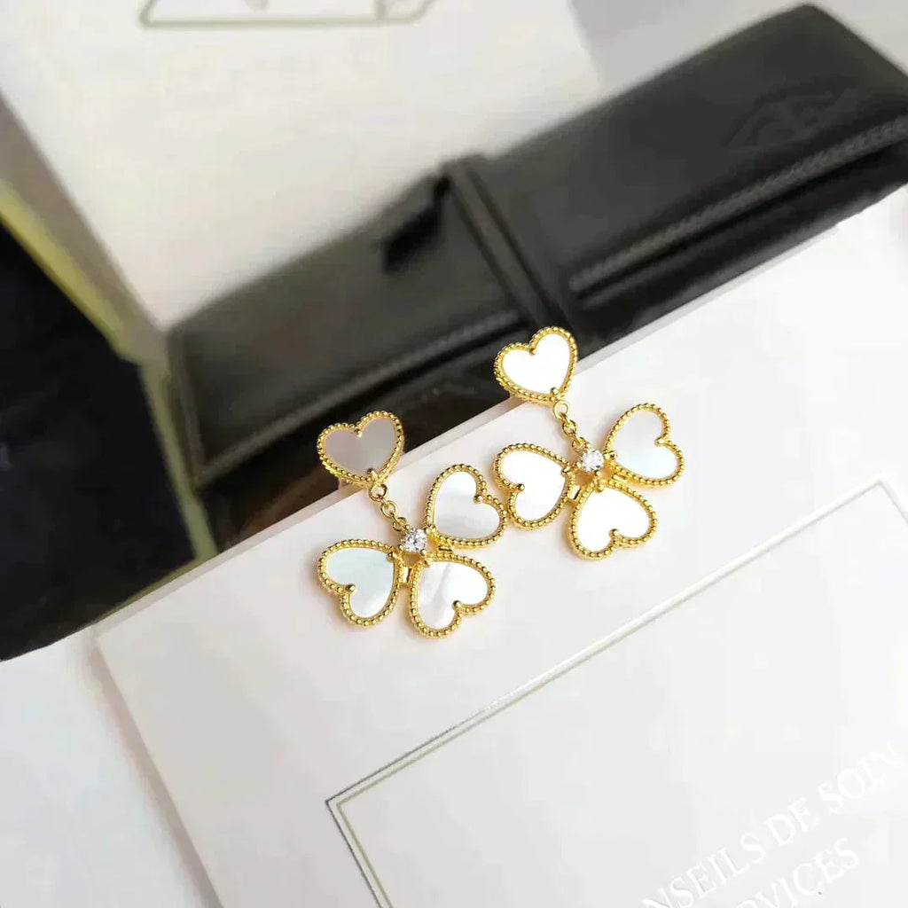 [Solara Jewelry ]クローバースイートホワイトマザーオブパールピアス