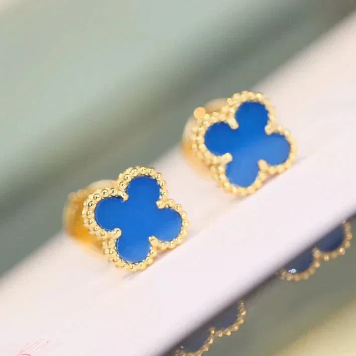 [Solara Jewelry ]CLOVER MINI 9.5MM BLUE AGATE EARRINGS