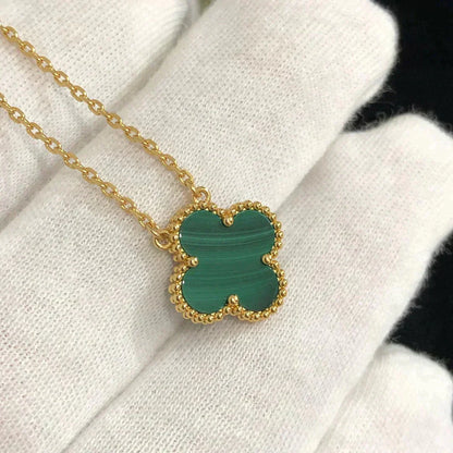 [Solara Jewelry ]KLEEBÜTE 15MM MALACHIT EINZELBLUME HALSKETTE