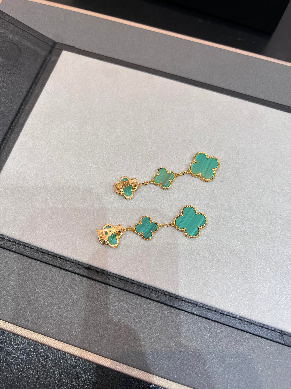 [Solara Jewelry ]CLOVER MALACHITE 3 MOTIFS GOLD
