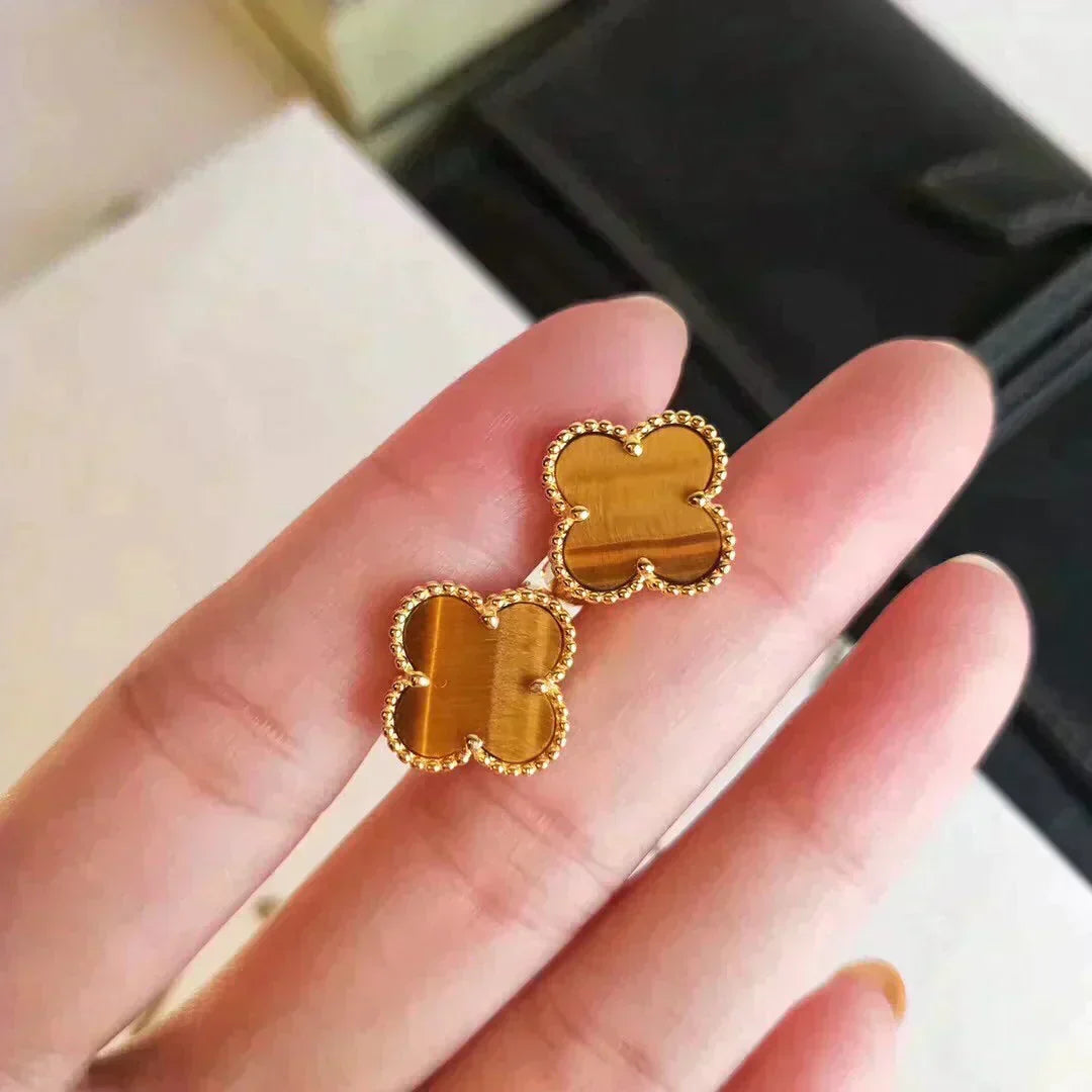 [Solara Jewelry ]CLOVER MEDIUM 1 MOTIFS TIGER EYE EARRINGS