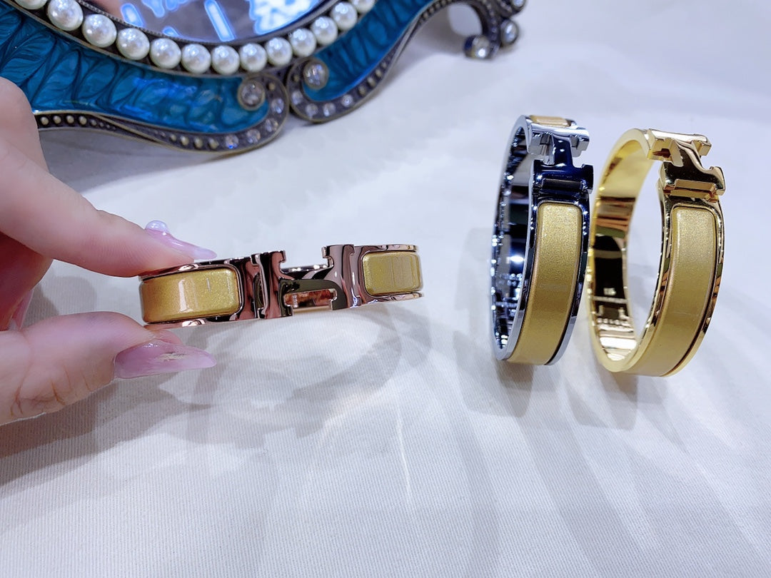[Solara Jewelry ]H CHAMPAGNE BRACELET