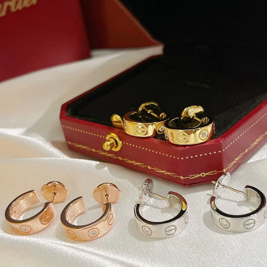 [Solara Jewelry ]LIEBE OHRRINGE 5,7 MM 2 DIAMANTEN