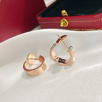 [Solara Jewelry ]LOVEピアス 5.7MM 2ダイヤモンド