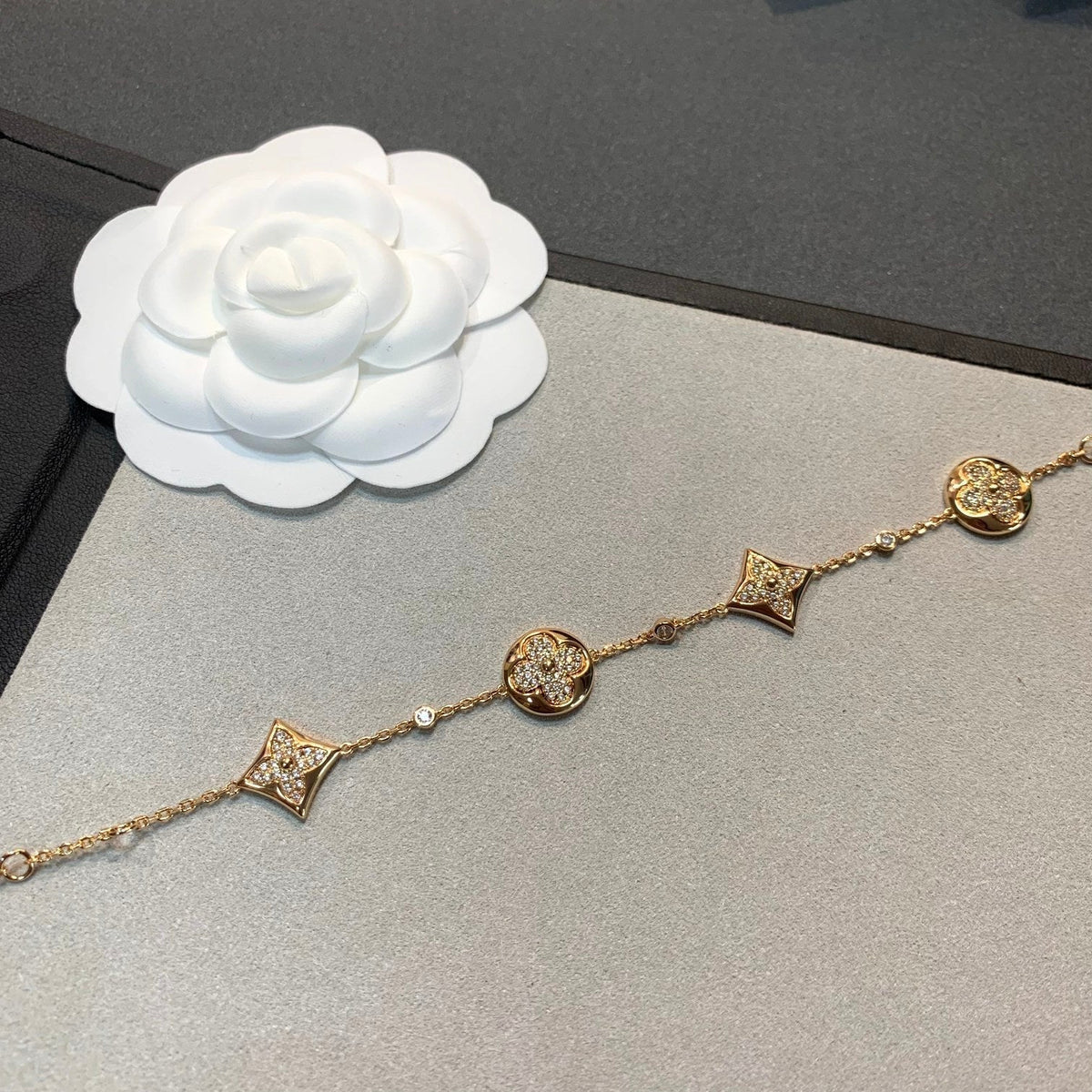 [Solara Jewelry ]スター＆サン 4モチーフ ゴールドダイヤモンドブレスレット