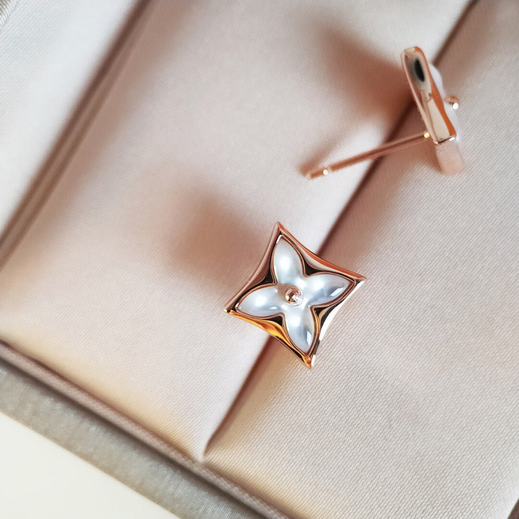 [Solara Jewelry ]スターMOPピンクゴールドイヤリング