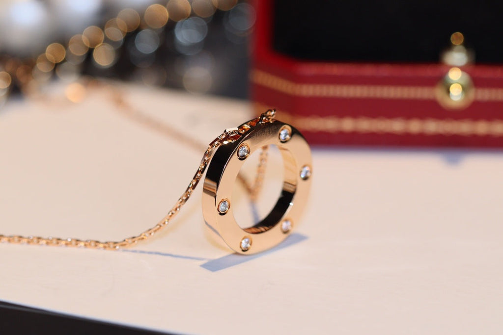 [Solara Jewelry ]LOVE ネックレス 16MM 6 ダイヤモンド ピンクゴールド