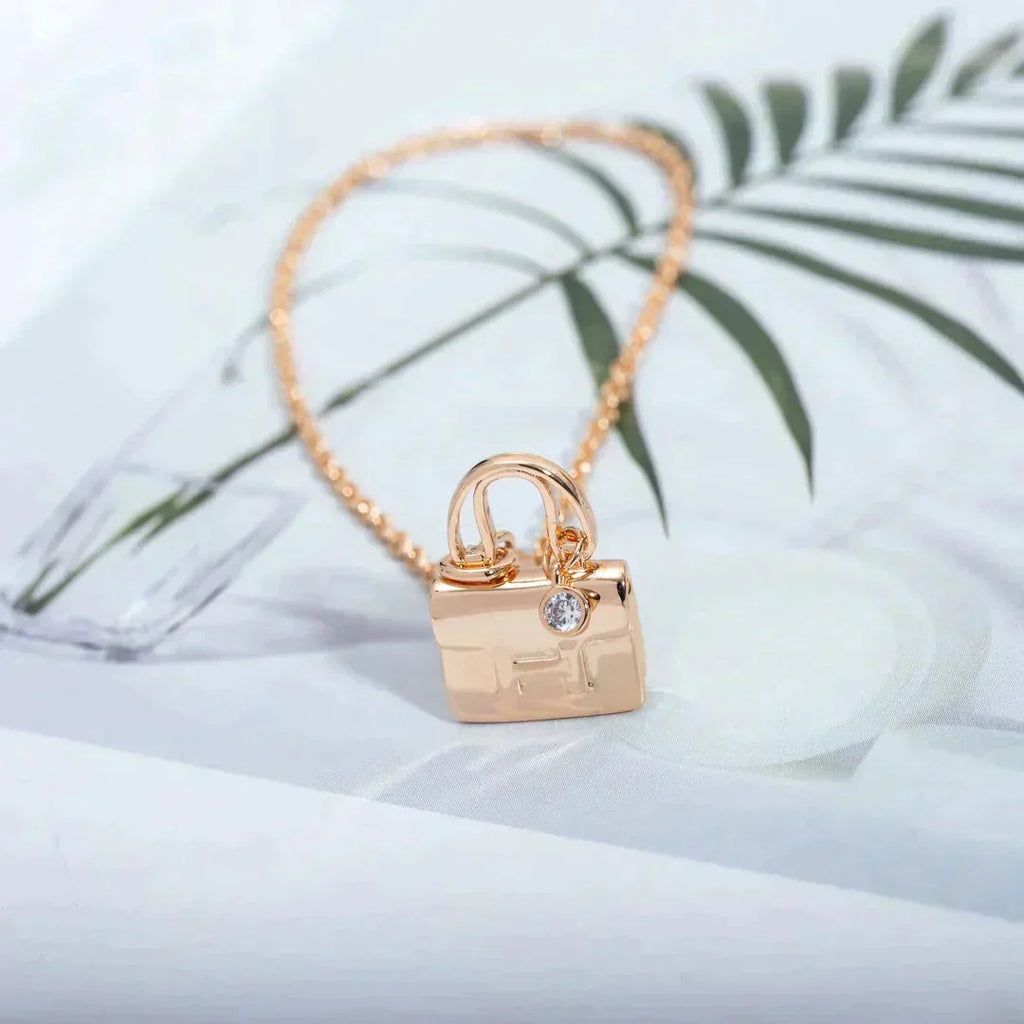 [Solara Jewelry ]アミュレット ペンダント ローズゴールドネックレス