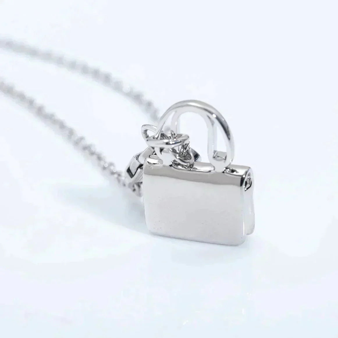 [Solara Jewelry ]アミュレットペンダント シルバーネックレス