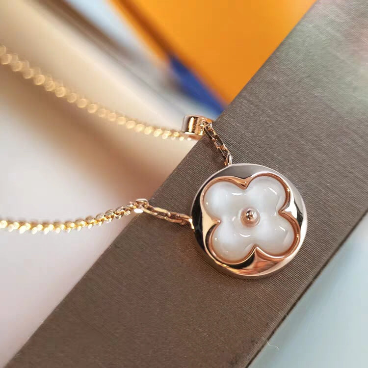 [Solara Jewelry ]SUN MOP GOLD 1 DIAMOND NECKLACE