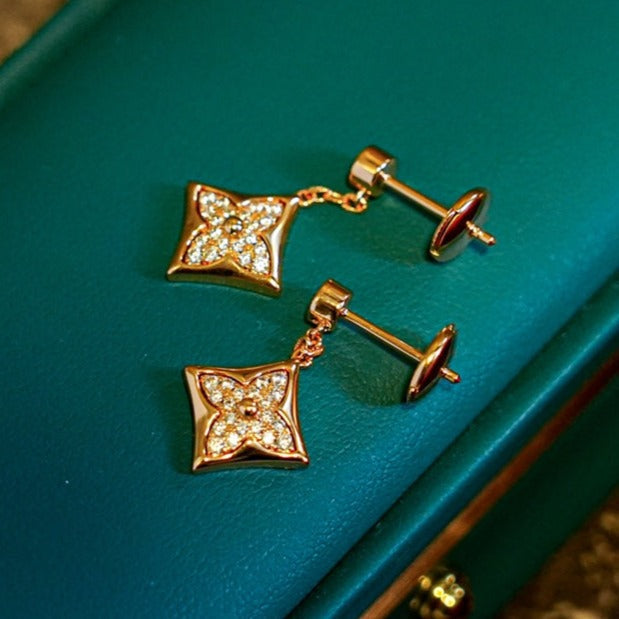 [Solara Jewelry ]STAR DIAMONDS EARRINGS GOLD