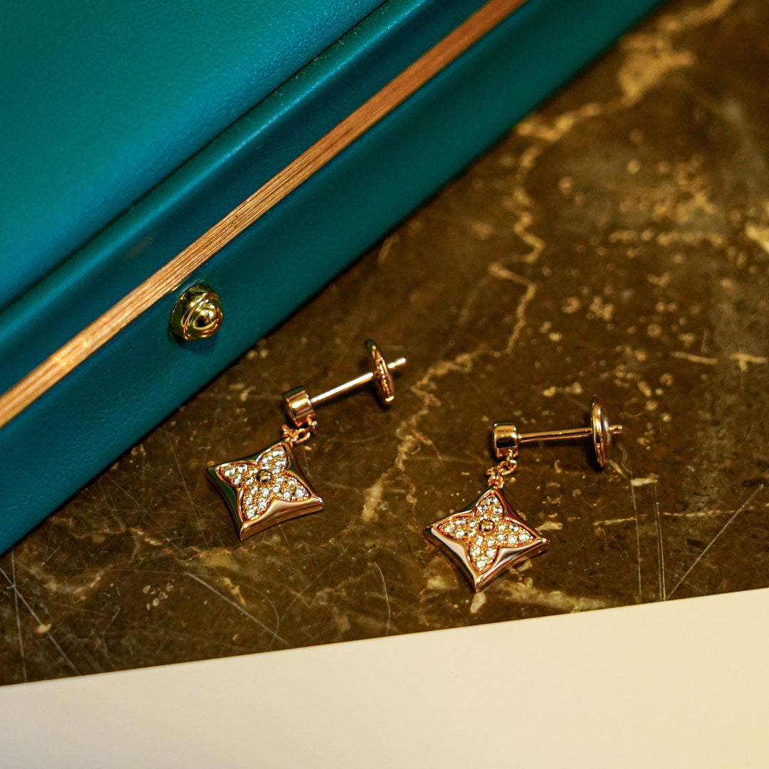 [Solara Jewelry ]STAR DIAMONDS EARRINGS GOLD