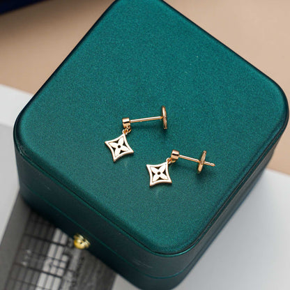 [Solara Jewelry ]スターピアス ゴールド