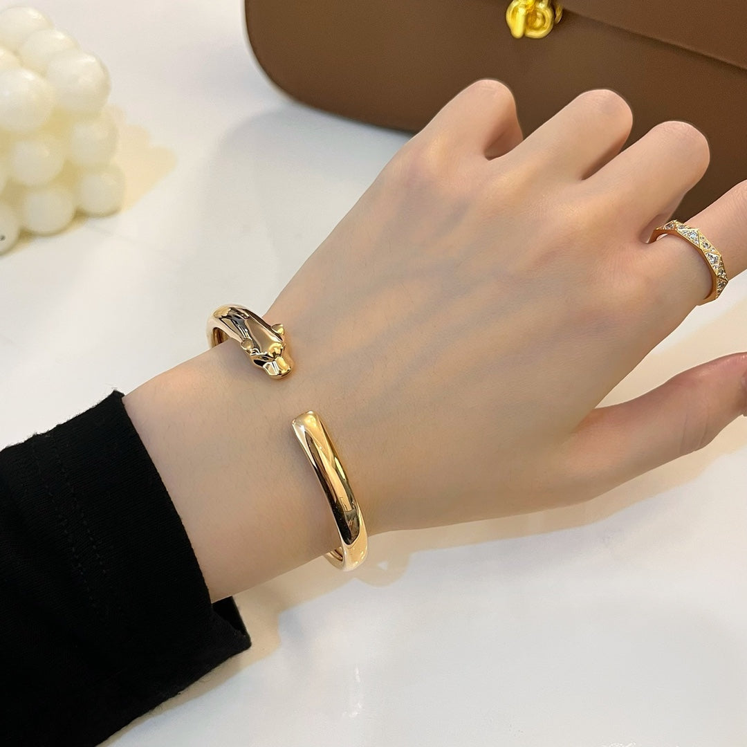 [ソララジュエリー]パンテール ゴールドオープンブレスレット