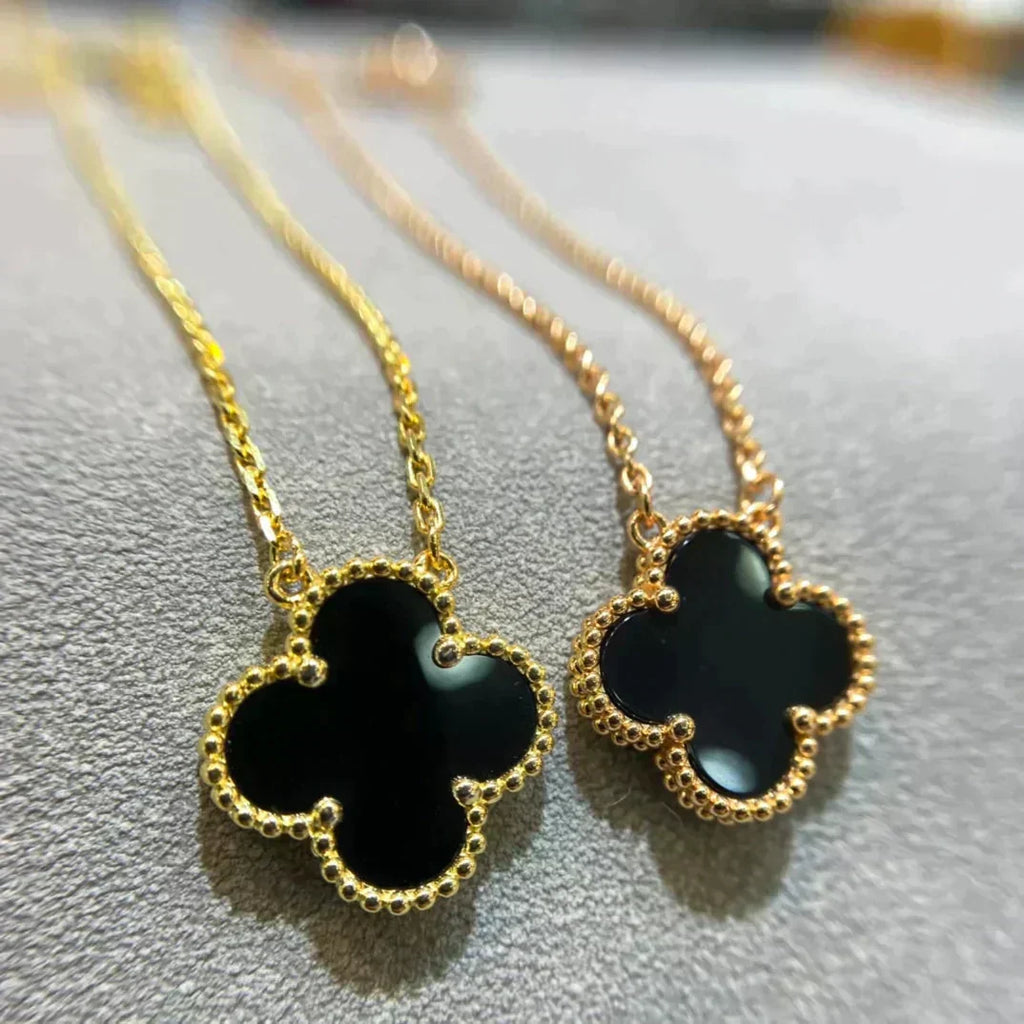 [Solara Jewelry ]CLOVER 15MM BLACK ONYX SINGLE FLOWER NECKLACE