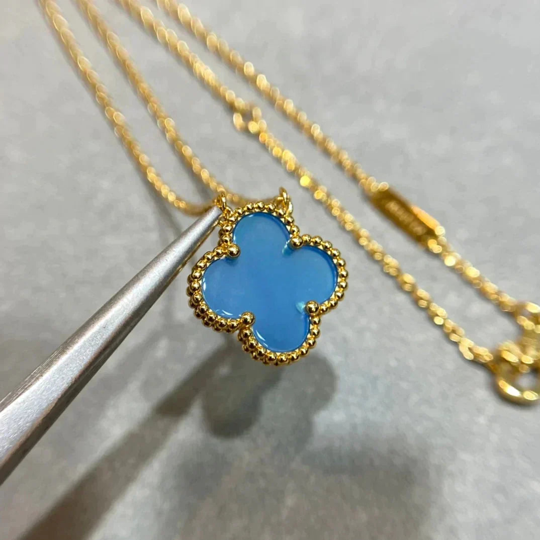 [Solara Jewelry ]CLOVER 15MM BLUE AGATE NECKLACE